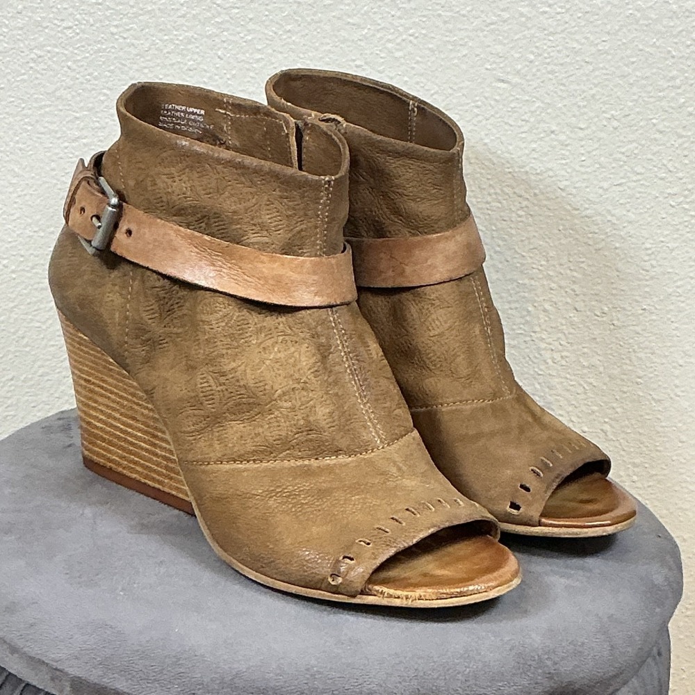 Miz Mooz Wedge Heels Peep Toe Leather Size 9-9.5 Brown Kahlo 40‎